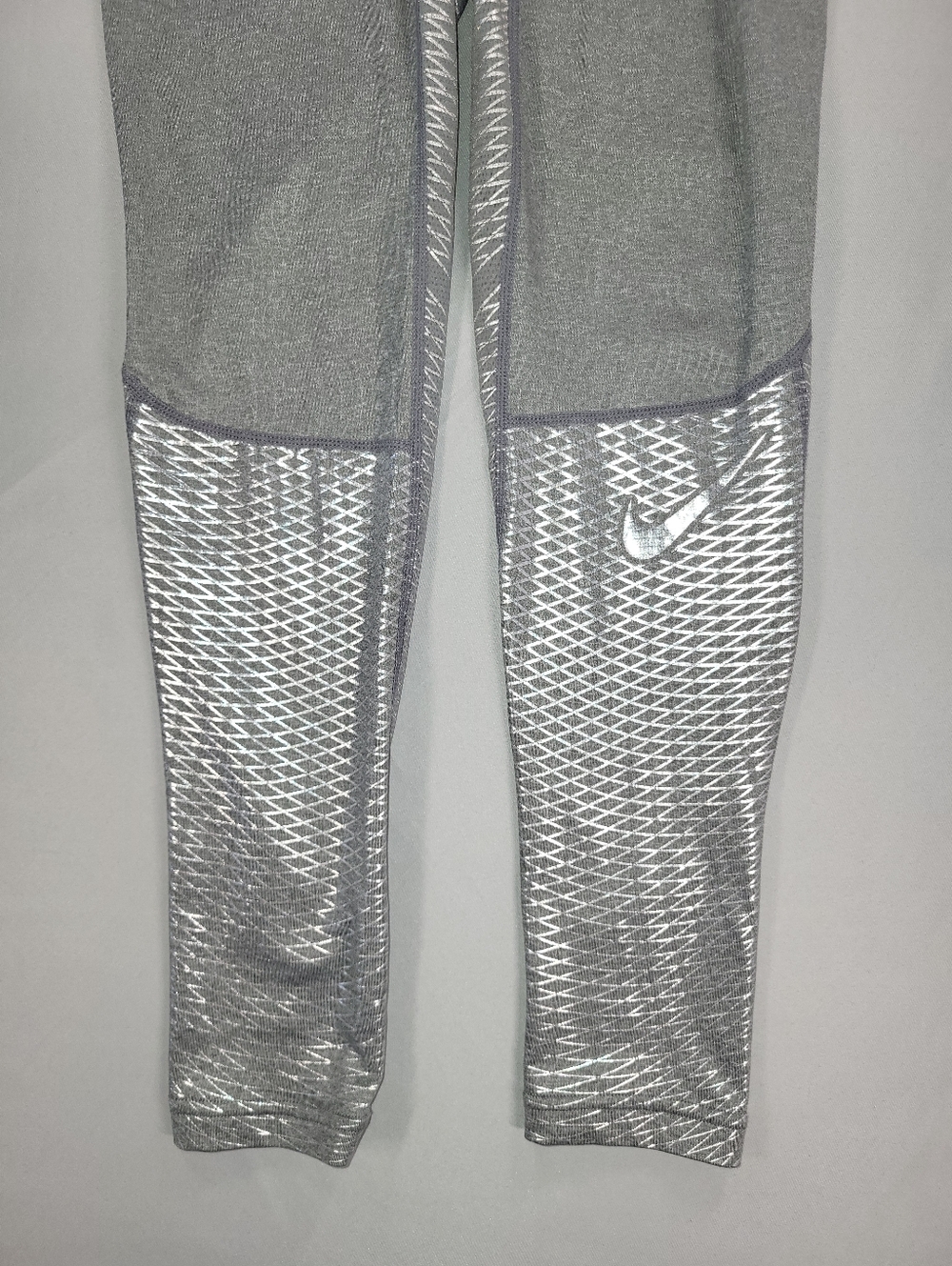 NIKE PRO, Mens Hyp Gray Reflective Leggings Pro Hypercool Size M - Picture 7 of 7